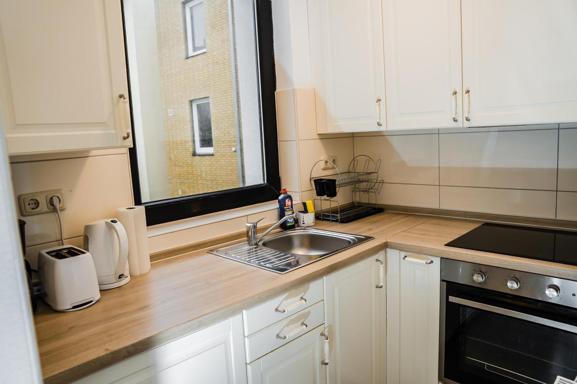 Cozy And Central Apartment Luebeck Esterno foto