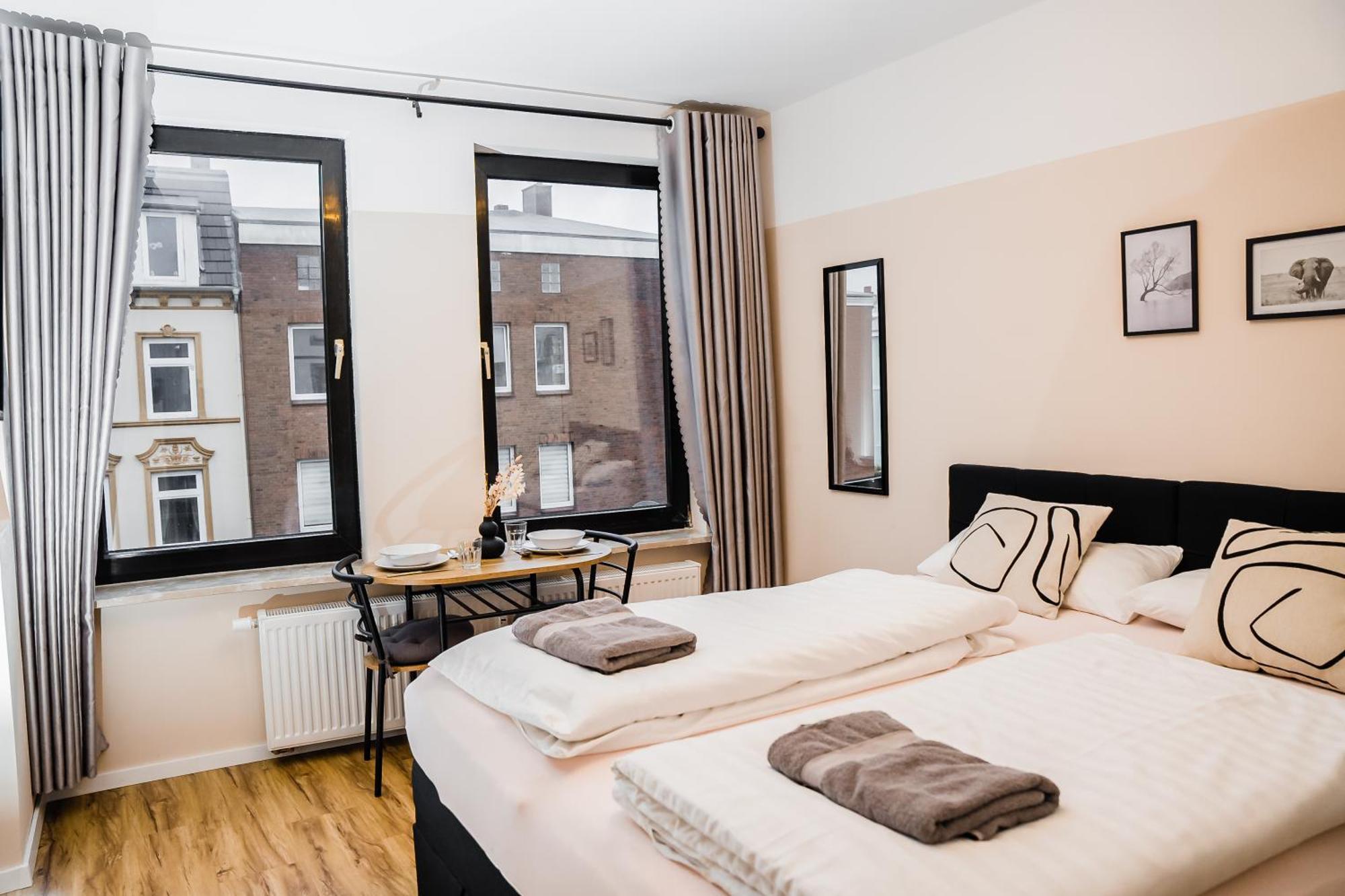 Cozy And Central Apartment Luebeck Esterno foto